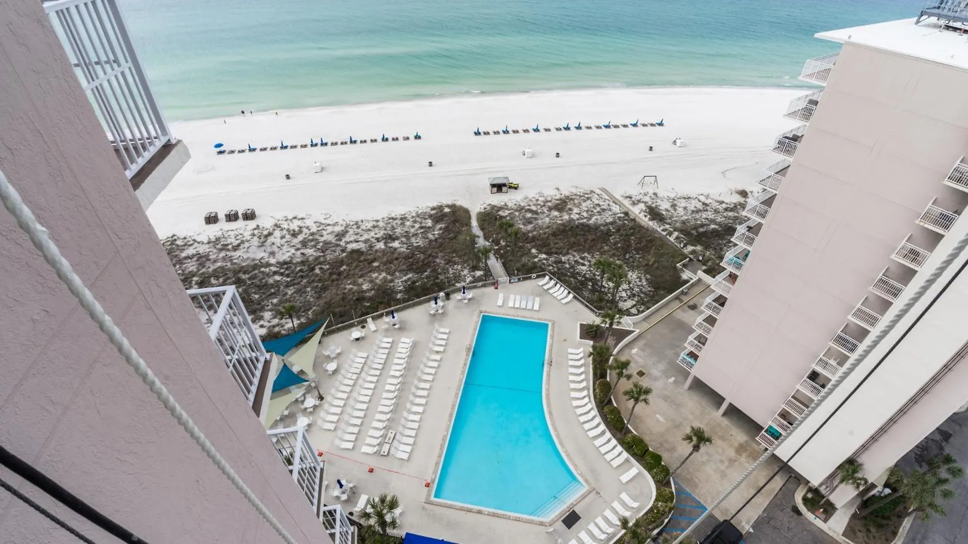 New Rental - 3Br 3Ba Corner Beachfront - 2024 Remodel - 3 Pools, Tiki Hut, Gym, Tennis Panama City Beach 0*,